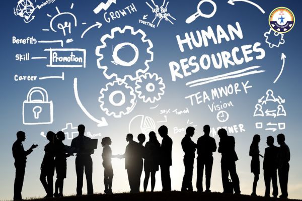 nganh quan tri nhan su hoc truong nao