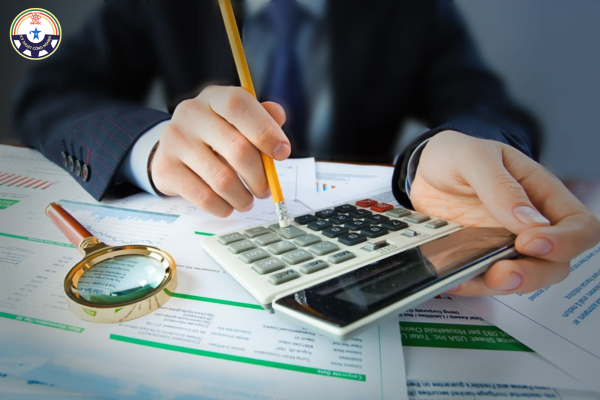 nganh ke toan doanh nghiep cong nghiep hoc mon gi