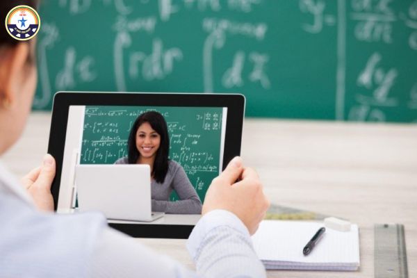 dao tao tu xa nganh Quan tri kinh doanh