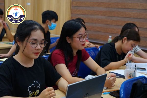 nganh quan tri kinh doanh can hoc nhung mon gi
