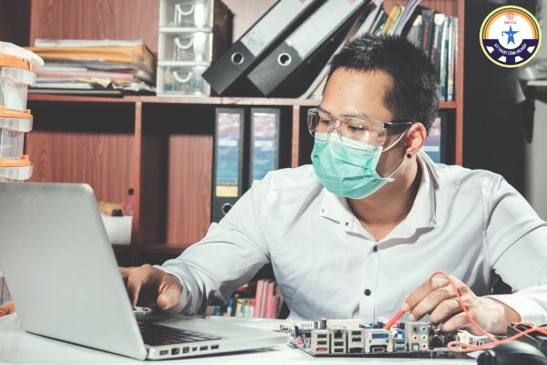 nganh Ky thuat may tinh la gi