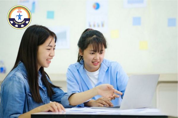nganh quan tri kinh doanh la lam gi