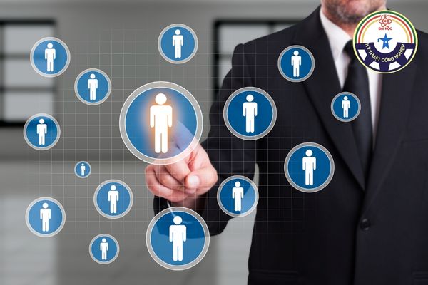 hoc dai hoc tu xa ngon ngu anh hoc nhung gi