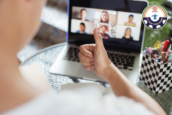 vi sao hoc online tro thanh xu huong