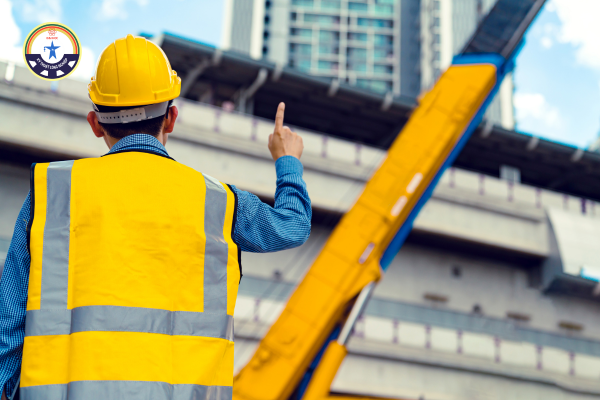 yeu to quyet dinh muc luong nganh 