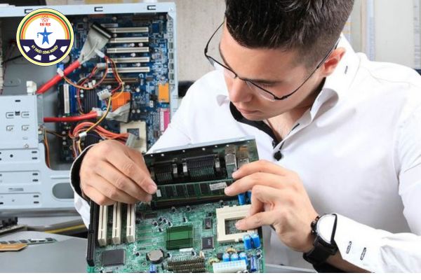 ky thuat may tinh va khoa hoc may tinh giong va khac nhau nhu the nao