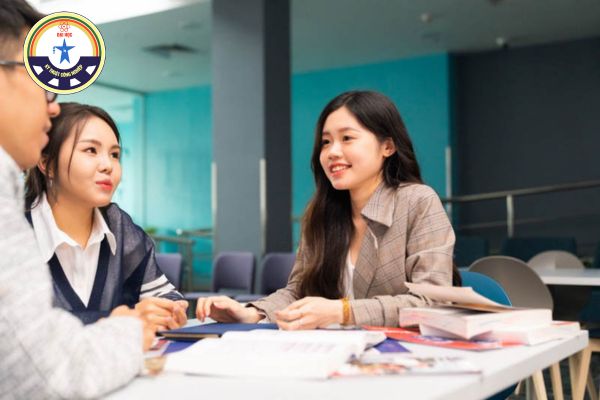 Vi sao hoc dai hoc ngon ngu anh dao tao tu xa