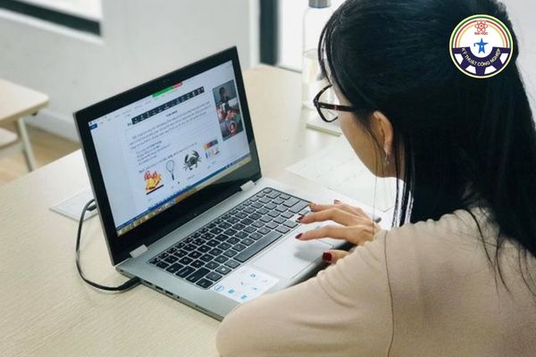 Phải học trực tiếp mới hiệu quả