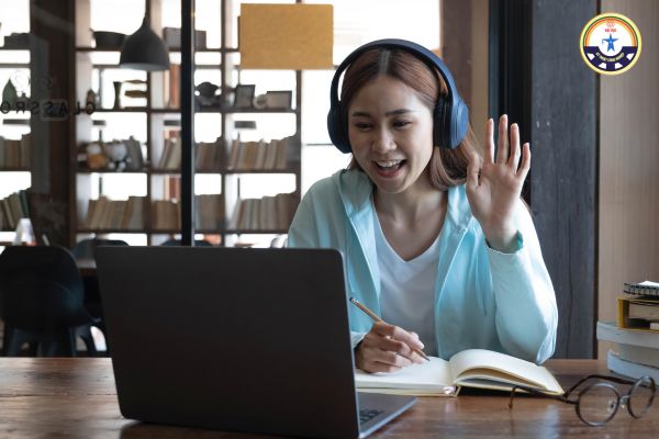 dong hanh cung nguoi hoc