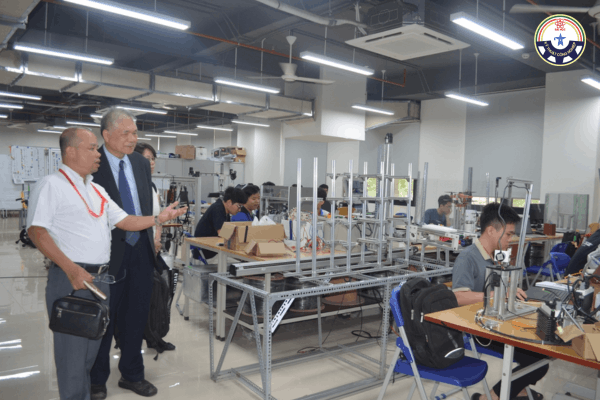 Học ngành Kỹ thuật Máy tính ra làm gì?