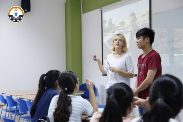 các trường đào tạo Ngôn ngữ Anh công lập